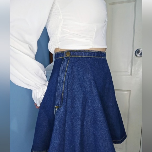 American Apparel Mini Flare Denim Skirt - Picture 2 of 9